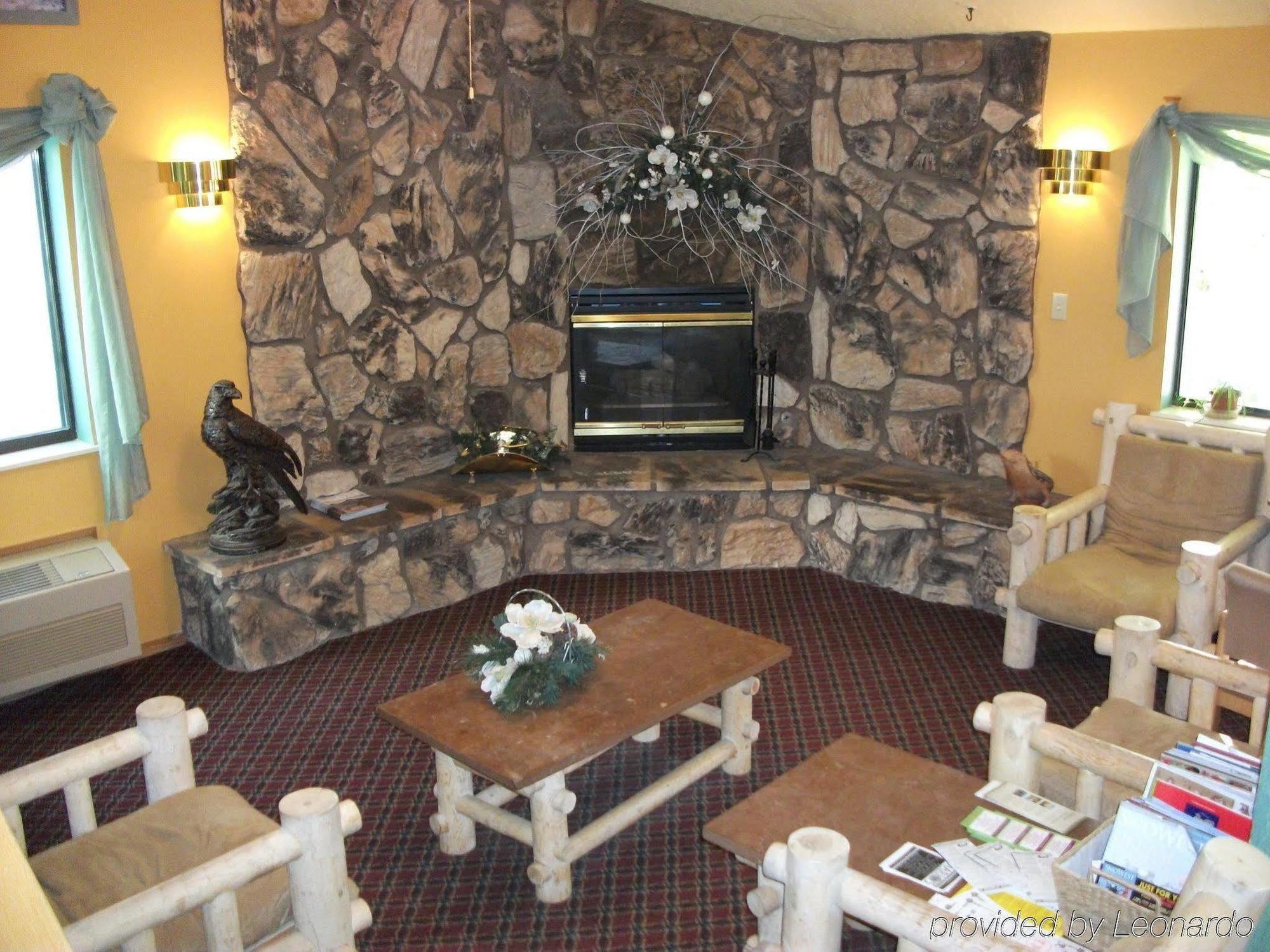 Alpine Inn & Suites Gunnison Beltér fotó